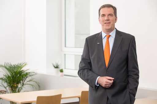 Prof. (FH) DI Dr Martin Staudinger,
Studiengangsleiter Wirtschaftsinformatik | Bachelor