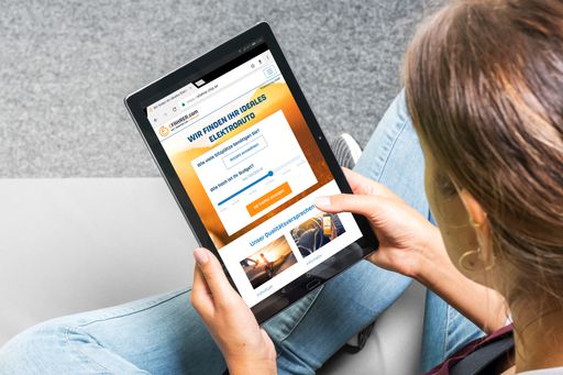  EFahrer.com - das neue Online-Vermittlungsportal für E-Mobilität
/ Weiterer Text über ots und www.presseportal.de/nr/121533 / Die
Verwendung dieses Bildes ist für redaktionelle Zwecke honorarfrei.
Veröffentlichung bitte unter Quellenangabe: "obs/BurdaForward
GmbH/Copyright: EFahrer.com"