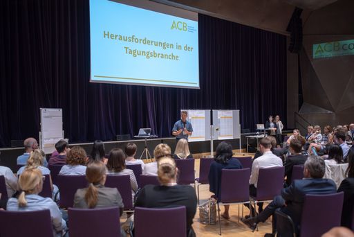 Vorschau Bild von Convention4u 2018: Herausforderungen in der
Tagungsbranche im ConventionCamp diskutiert