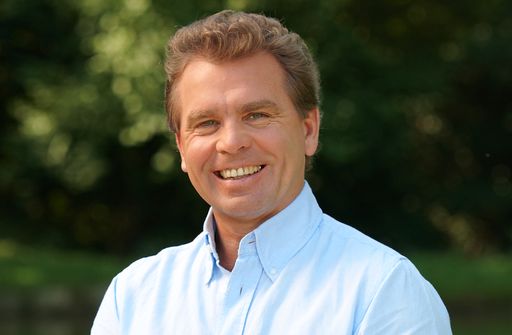 Vorschau Bild von Gerd Truntschka feiert am 10. September seinen 60. Geburtstag.
Weiterer Text über ots und www.presseportal.de/nr/126697 / Die
Verwendung dieses Bildes ist für redaktionelle Zwecke honorarfrei.
Veröffentlichung bitte unter Quellenangabe: "obs/LaVita GmbH"