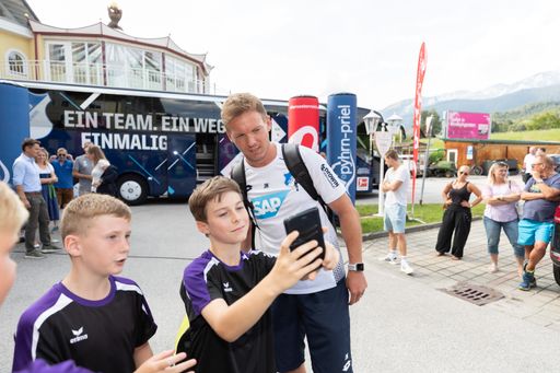 Vorschau Bild von TSG 1899 Hoffenheim Trainer Julian Nagelsmann bei
der Ankunft in Windischgarsten