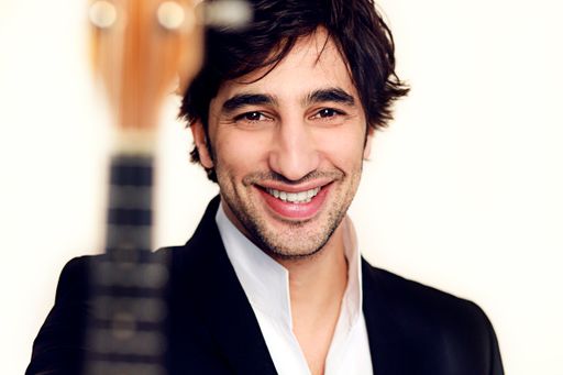 Vorschau Bild von Mandolinvirtuose Avi Avital im Schloss Esterházy
