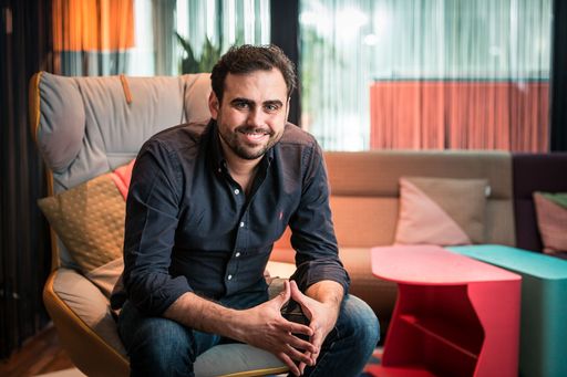  wefox Group Gründer und CEO Julian Teicke geht mit
seinem InsurTech nach der Schweiz, Deutschland und Österreich nun
auch in Italien an den Start.