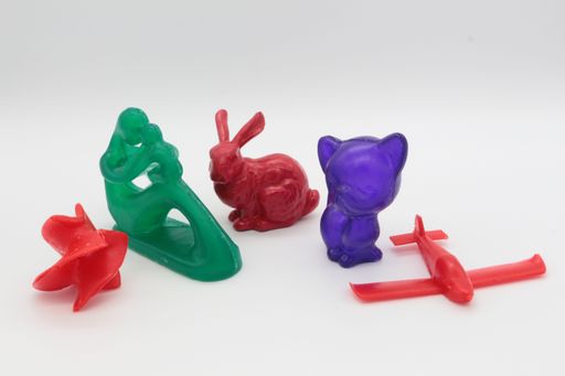 Objekte, die mit dem neuen Tool im Gieß- oder
Spritzgussverfahren erstellt wurden.