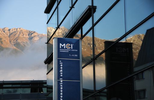 Das MCI nimmt seit vielen Jahren an der
internationalen Untersuchung von Universum teil und verzeichnet Jahr
für Jahr hervorragende Ergebnisse.