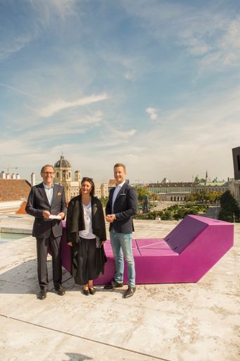 Im BIld v.l.n.r.: MQ Direktor Christian Strasser,
Kulturstadträtin Veronica Kaup-Hasler, Kulturminister Gernot Blümel