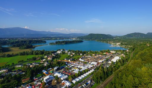 European Bike Week 2018 in Kärnten - Blick auf das
Veranstaltungsgelände am Faaker See.