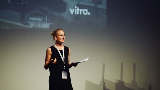Vorschau Bild von Nora Fehlbaum, CEO der Vitra International AG bei ihrer Rede
"Projekt Vitra". (c) DACHINA interchange Management GmbH. Weiterer
Text über ots und www.presseportal.de/nr/131727 / Die Verwendung
dieses Bildes ist für redaktionelle Zwecke honorarfrei.
Veröffentlichung bitte unter Quellenangabe: "obs/DACHINA
Markendialog/Taizhi Shao"