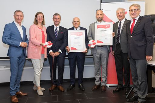 Verleihung der Auszeichnung "Arbeitsplätze durch
Innovation", Landessieger Steiermark, am 7.9.2018 an AVL und tectos.