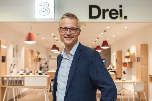 Jan Trionow, CEO von Drei vor einem Drei Shop.