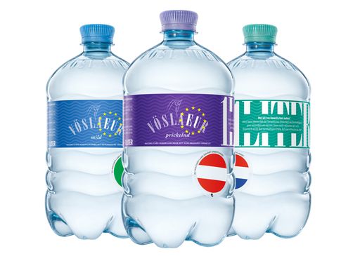 Die Vöslauer 1l PET-Flaschen werden über einen
Zeitraum von 6 Wochen im September und Oktober zur EU-Sonderedition.