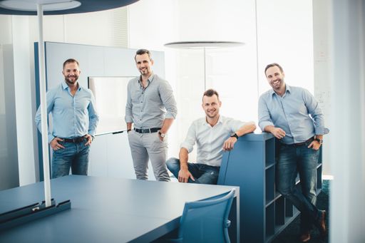 Vorschau Bild von Das Führungsteam des 360 Lab: Martin Trink, Head of
Accelerator, Felix Uitz, Head of Innovation, Dominik Renner, Head of
PMO und Christian Vancea, Managing Director (v.li.n.re.)