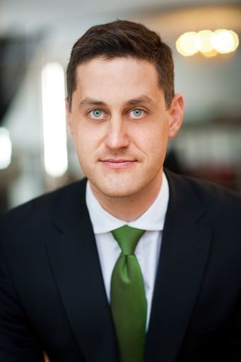 Die internationale Strategieberatung Oliver Wyman hat einen neuen
Leiter für seine Digital, Technology & Analytics Practice (DTA): ab
sofort ist Dr. Claus Herbolzheimer in Deutschland und Österreich
verantwortlich für diesen Bereich. Quelle: Oliver Wyman / Weiterer
Text über ots und www.presseportal.de/nr/66435 / Die Verwendung
dieses Bildes ist für redaktionelle Zwecke honorarfrei.
Veröffentlichung bitte unter Quellenangabe: "obs/Oliver Wyman"