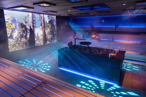 Vorschau Bild von Im Sole Spa kann man Salz ganz hautnah in allen
Facetten erleben – Wellness als ganzheitliches Erlebnis.