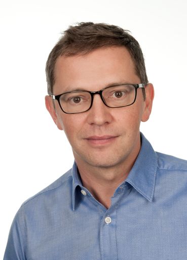 Dr. Bernhard Riedl, Facharzt für Gynäkologie und
Geburtshilfe, stv. Leiter des Kinderwunschzentrums Döbling