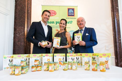 Vorschau Bild von Innovative Produktlinie bei HOFER: Erstmalig in
Österreich kompletter Verzicht auf Palm- und Tropenöle bei der
Säuglingsmilchnahrung.