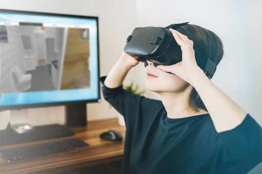  Das BIM-kompatible Onlinetool digitalisiert
Wohnbauportfolios in skalierbare 3D / VR Modelle mit integralen
Projektmanagementfunktionen und unterstützt so Bauunternehmer,
Projektentwickler, Planer, Immobilienverwalter und -käufer.
