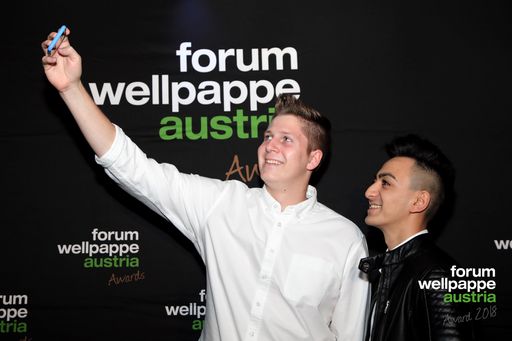 Vorschau Bild von Best of Wellpappe 2018 Gewinner der Video Challenge
2018, Wettbewerb für Lehrlinge der Wellpappe-Industrie