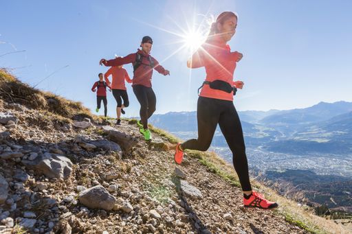 Trailrunning – das Laufen auf Wald-, Wiesen- und
Schotterrouten abseits befestigter Wege – boomt.