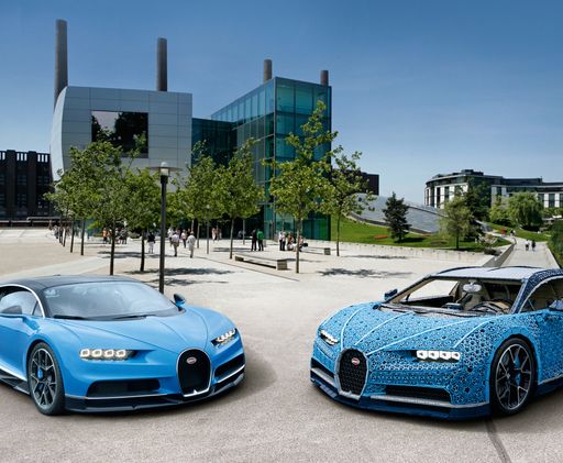 Sonderausstellung im ZeitHaus der Autostadt in Wolfsburg: Vom 16.
November bis 6. Dezember 2018 trifft ein originaler Bugatti Chiron
auf das 1:1-Modell aus LEGO. Weiterer Text über ots und
www.presseportal.de/nr/19185 / Die Verwendung dieses Bildes ist für
redaktionelle Zwecke honorarfrei. Veröffentlichung bitte unter
Quellenangabe: "obs/Autostadt GmbH"