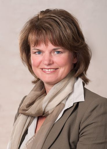 Vorschau Bild von Karin Meier-Martetschläger, Vizepräsidentin des
International Women's Forum Austria