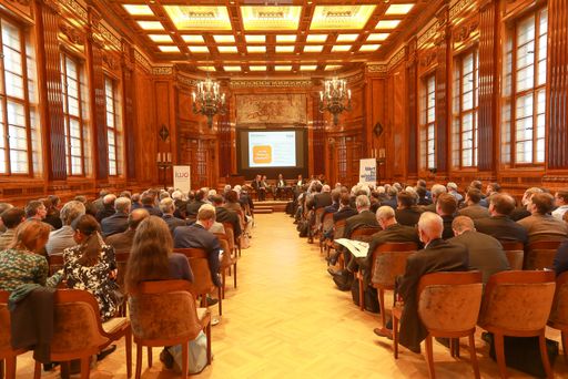 Vorschau Bild von IWO-Symposium Gäste im Grand Salon/Park Hyatt Vienna