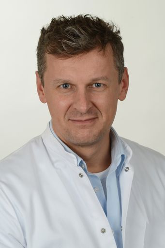 Dr. Rosenberger führte durch den 1. Arthrosetag in
Innsbruck