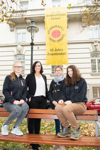  Köstinger: "Vor 40 Jahren hat sich Österreichs
Bevölkerung richtig entschieden"