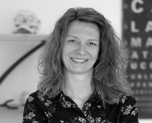 Das ist Dr. Diana Stöckl, die Obfrau der
"Österreichischen Gesellschaft für Osteopathie" (OEGO)
