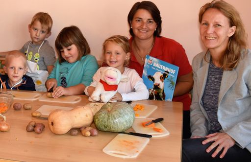 Vorschau Bild von Auch die Kinder freuen sich über die Regionalen
Köstlichkeiten!