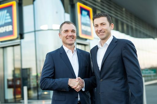 Zum 01. Dezember 2018 übernimmt Horst Leitner als
neuer CEO und uHG der HOFER KG die Position von Dr. Günther Helm.