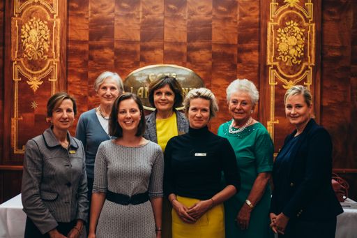 Vorschau Bild von Diskussion "100 Jahre Frauenwahlrecht - wo stehen
wir heute?"