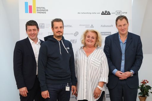 https://www.apa-fotoservice.at/galerie/15777 Im
Bild v.l.n.r.: Alexis Johann (Styria Content Creation, FehrAdvice &
Partners), Klaus Oberecker (MindTake Research), Barbara Rauchwarter
(APA – Austria Presse Agentur) und Gerhard Fehr (FehrAdvice &
Partners)
