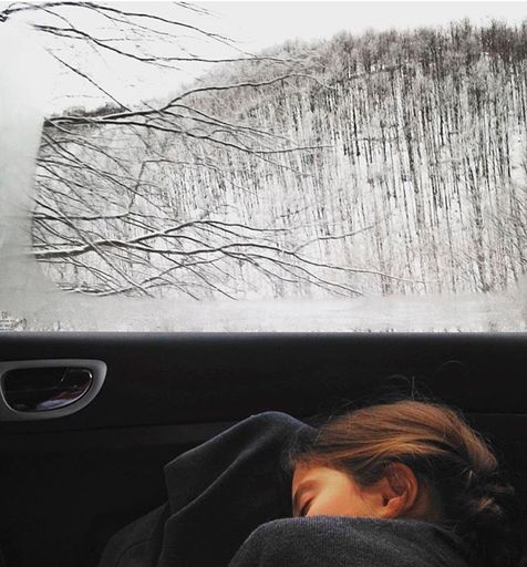 "Daydreaming", Kaya Tasevska
