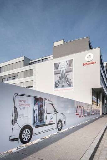 Eindrucksvolle Werbefläche am Wienerberg -
Schindler Aufzüge und Fahrtreppen GmbH
