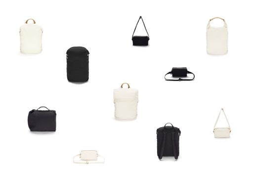 Vorschau Bild von Mit der Bananatex®–Kollektion werden zwei komplett
neue Modelle mit vielseitigem Einsatzbereich präsentiert: den Roll
Pack, eine Tasche mittlerer Grösse mit flexiblem Volumen für den
Alltag, und die Hip Pouch, eine kleine Tasche zur Aufbewahrung der
essentiellen Dinge mit Hüft– sowie Schulter-Tragemöglichkeiten.