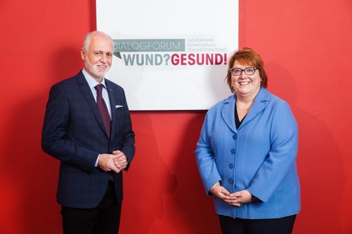 Im Bild v.l.: Gerald Bachinger, Martina Laschet