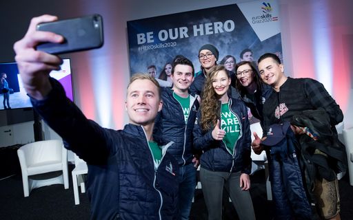 EuroSkills 2020-Heroes mit Andreas Gabalier (Selfi
Fabian Gwiggner)