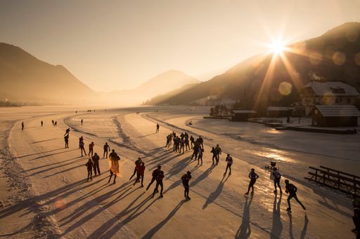 Vorschau Bild von Natureislauf in den Morgenstunden während der
11-Städte Tour