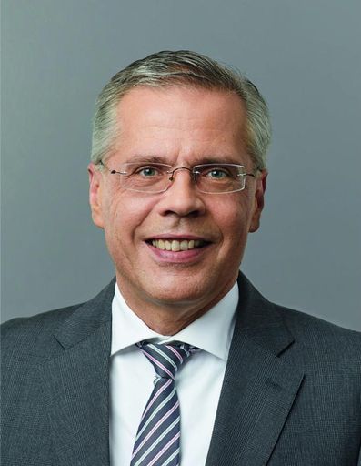 Copyright DZ HYP. Weiterer Text über ots und
www.presseportal.de/nr/21886 / Die Verwendung dieses Bildes ist für
redaktionelle Zwecke honorarfrei. Veröffentlichung bitte unter
Quellenangabe: "obs/TeamBank AG"
