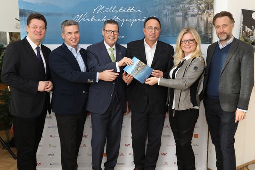 vlnr Peter Gross, Andreas Gnesda, Alfons Helmel,
Markus Gruber, Monika Rintersbacher, Sebastian Loudon