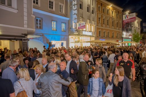 Vorschau Bild von Frequenzen in der Fußgängerzone Wels
