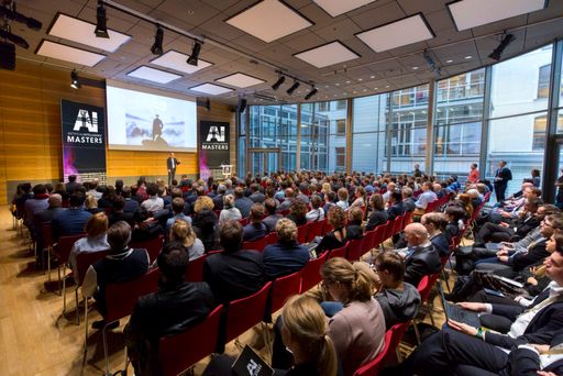 Auf der AI MASTERS teilen internationale Experten
unterschiedlicher Branchen ihr Wissen rund um den Einsatz von
Künstlicher Intelligenz in Marketing und E-Commerce. Weiterer Text
über ots und www.presseportal.de/nr/121825 / Die Verwendung dieses
Bildes ist für redaktionelle Zwecke honorarfrei. Veröffentlichung
bitte unter Quellenangabe: "obs/Publicis Media"