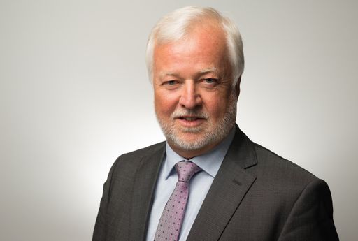 Vorschau Bild von Ernährungswissenschaftler Prof. Dr. Jürgen Vormann vom Institut
für Prävention und Ernährung in München. Verwendung des Fotos nur im
Textzusammenhang mit dieser Pressemeldung und mit Nennung der
Bildquelle/Copyright genehmigt und kostenfrei. Die anderweitige
Verwendung ist ausgeschlossen. Weiterer Text über ots und
www.presseportal.de/nr/79747 / Die Verwendung dieses Bildes ist für
redaktionelle Zwecke honorarfrei. Veröffentlichung bitte unter
Quellenangabe: "obs/Protina Pharmazeutische GmbH/Steffen Frank"