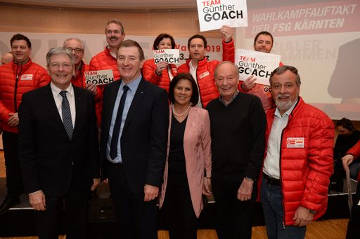 Vorschau Bild von LH Peter Kaiser, FSG-Spitzenkandidat Günther Goach,
AK-Präsidentin Renate Anderl, AK-Alt-Präsident Josef Quantschnig und
ÖGB-Landesvorsitzender Hermann Lipitsch