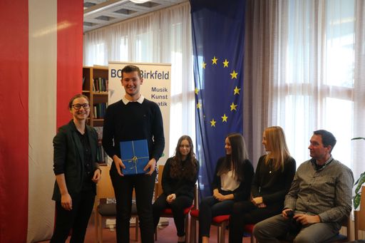  Claudia Kropf, Valentin Fraß, Tanja Payer, Leonie
Neuhuber, Julia Zaunschirm, Werner Fraß
