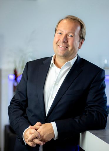 Florian Wallner, Ingram Micro Executive Director &
Chief Executive Austria & Switzerland