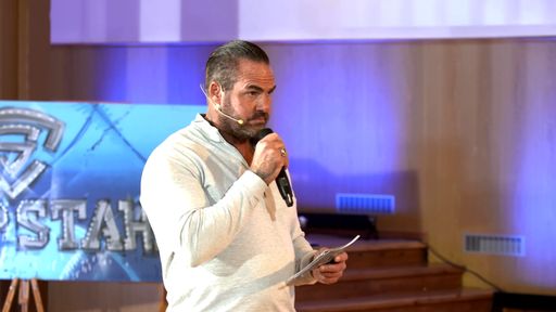 Anti-Gewalt-Trainer Carsten Stahl kämpft an der
Albert-Schweitzer-Schule in Beeskow gegen Gewalt und Ausgrenzung.
"Stahl:hart gegen Mobbing": Am Mittwoch, 13. März 2019, um 20:15 Uhr
bei RTL II. © RTL II - Recht zum Abdruck/Darstellung
zeitlich/sachlich beschränkt auf die Bewerbung der Sendung. Weiterer
Text über ots und www.presseportal.de/nr/6605 /