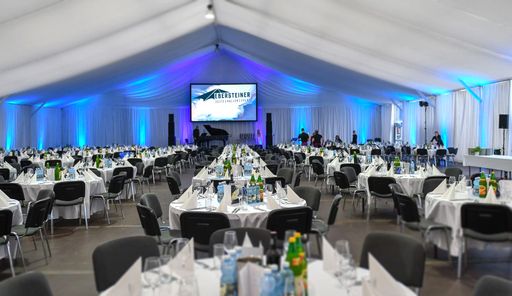 Vorschau Bild von Mit viel Erfahrung und Leidenschaft werden die
Events in Szene gesetzt.