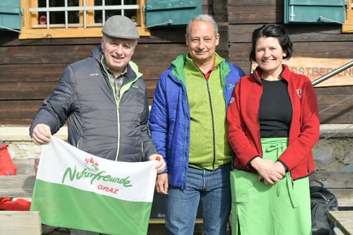 Vorschau Bild von Andreas Schieder bekochte Gäste auf steirischer
Waller Hütte.